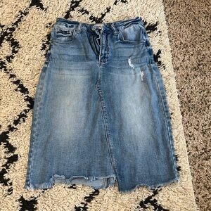 Woman’s Jean fringe skirt size small